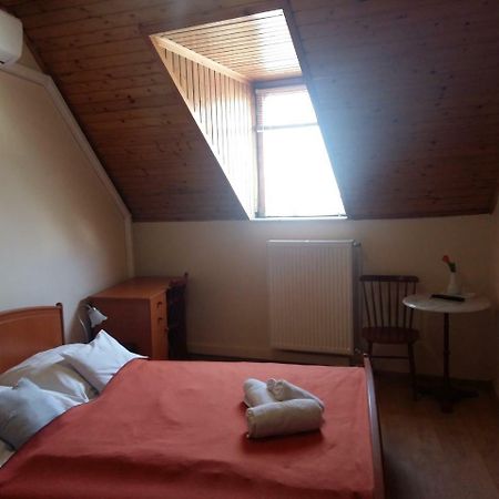 Bed and Breakfast Retro Panzio Печ Екстер'єр фото